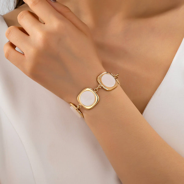 White Pearly Inlay Square Link Bracelet | 80B1752: Gold