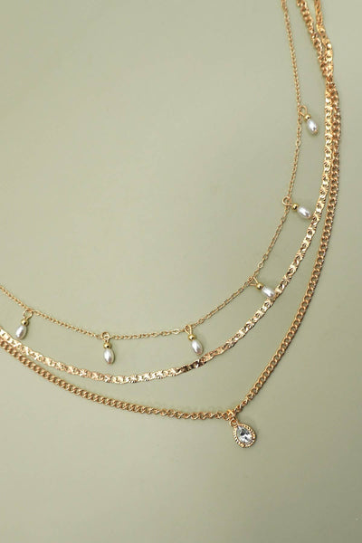 MULTI LAYER STONE CHAIN TEARDROP CHARM NECKLACE | 40NK9637: GOLD
