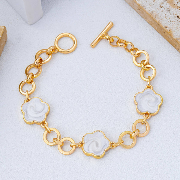 Enamel Quatrofoil Link Toggle Bracelet | 80B1801: Gold