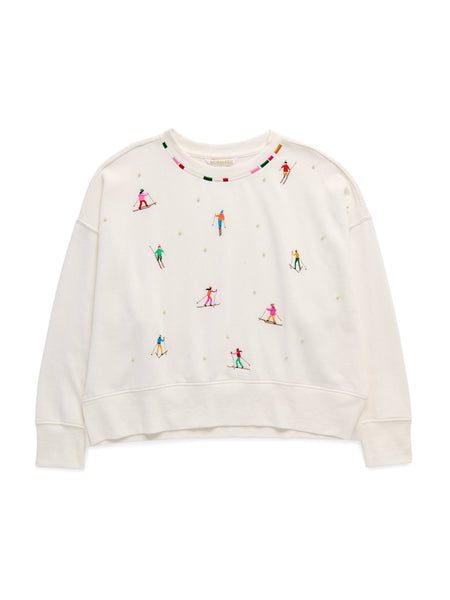 SKIERS WITH PEARLS RELAXED SWEATSHIRT: MEDIUM