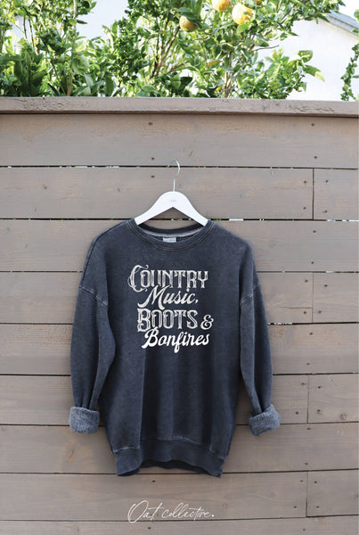 COUNTRY MUSIC, BOOTS Mineral Graphic Sweatshirt: WHITE DOVE / S