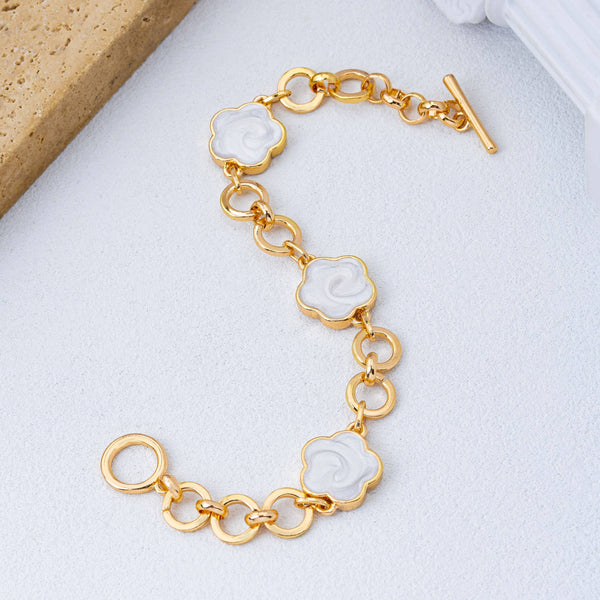 Enamel Quatrofoil Link Toggle Bracelet | 80B1801: Gold