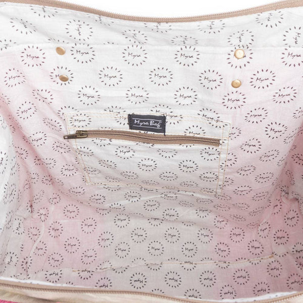 MY Queen Creek Weekender Bag in Pink: Luscious Pink