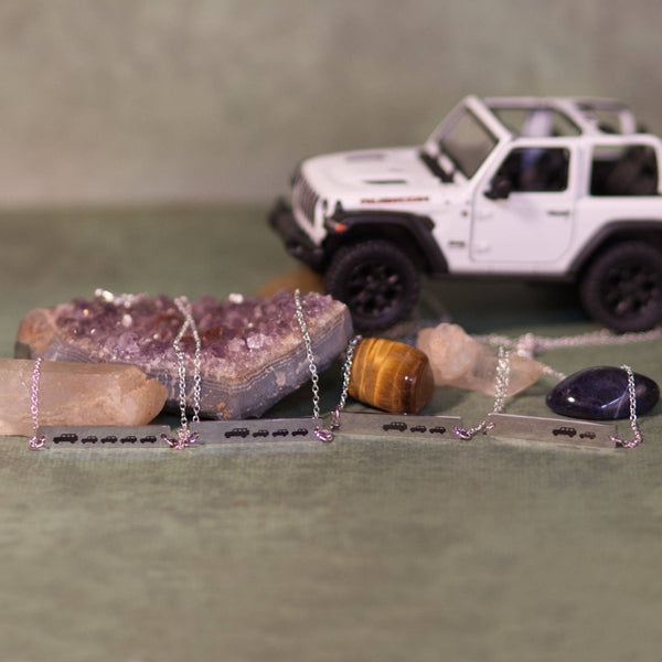 WT Mama Jeeper with Baby Jeeps Stainless Steel Necklace: 1 Baby Jeep
