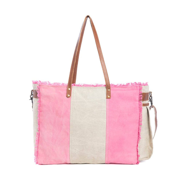 MY Queen Creek Weekender Bag in Pink: Luscious Pink