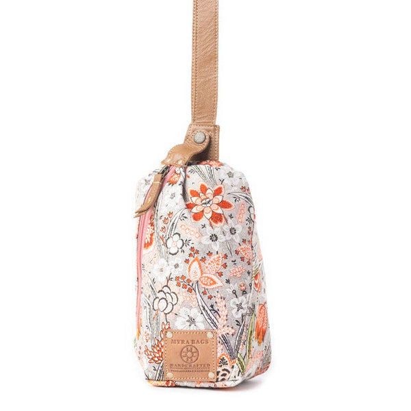 MY Oasis Blooms Fanny Pack Bag In Multicolor: Multicolor / Single