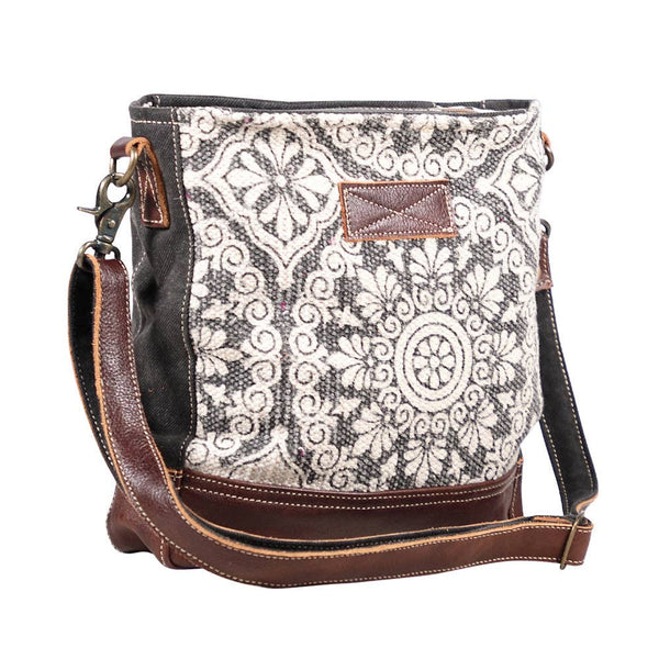 MY Freaky Shoulder Bag