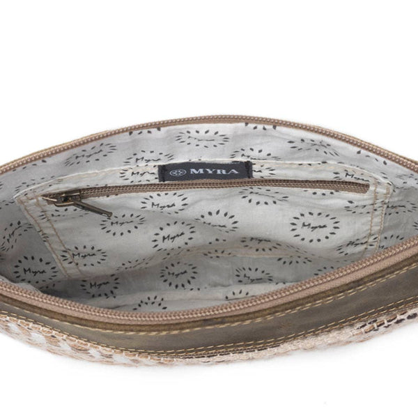 MY Contentment Small & crossbody Bag