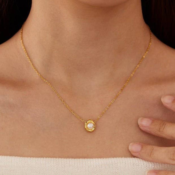 18K STAINLESS STEEL TARNISH FREE PEARL NECKLACE | 40NK9544: GOLD