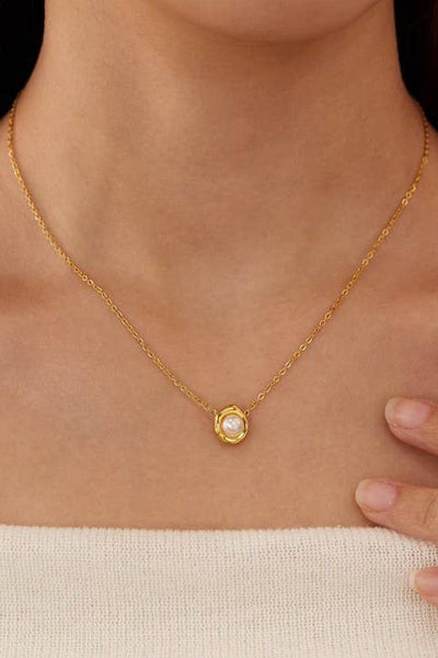 18K STAINLESS STEEL TARNISH FREE PEARL NECKLACE | 40NK9544: GOLD