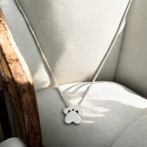 JG  Necklace, sterling silver